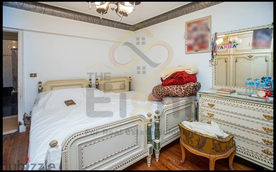 Apartment For Sale 225 m Zezenia (El-Horeya Rd) 9