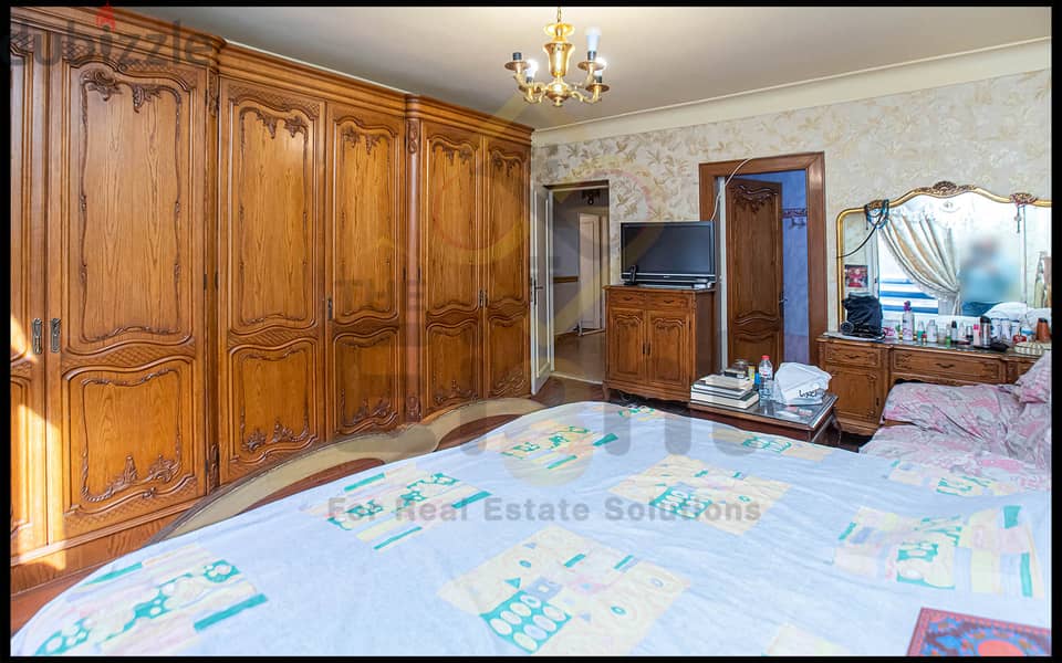 Apartment For Sale 225 m Zezenia (El-Horeya Rd) 16