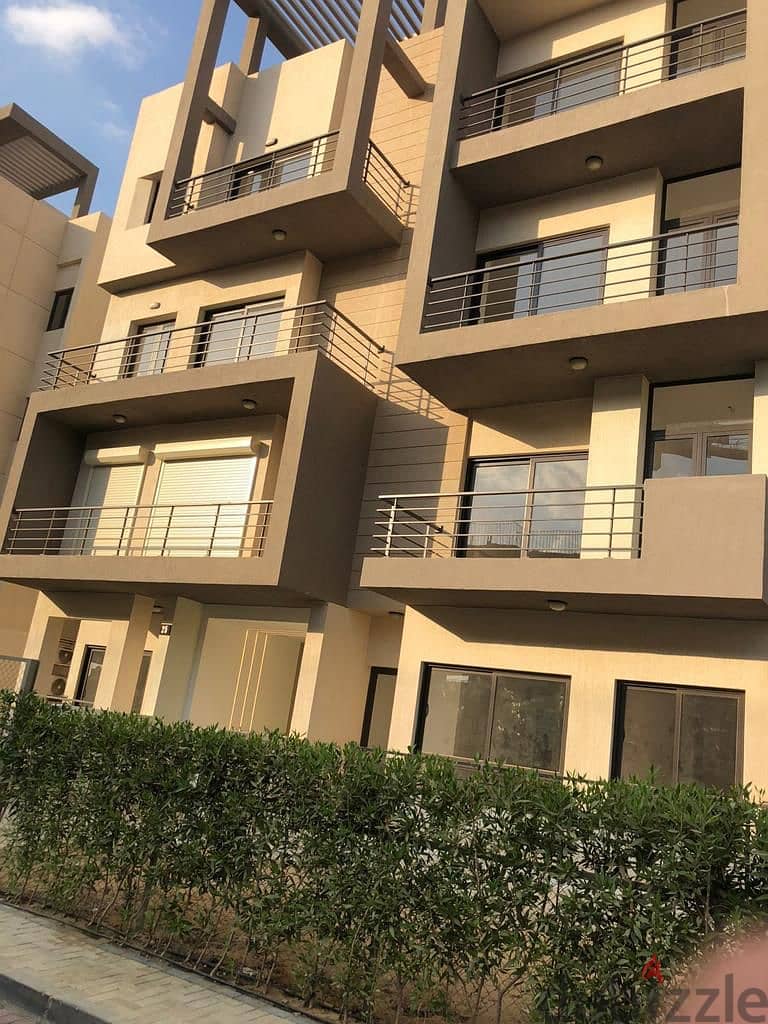 apartment 172 m fully finished prime location , al marasem , fifth square 2