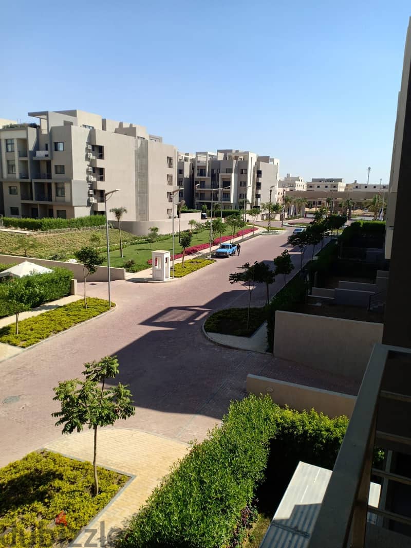 apartment 172 m fully finished prime location , al marasem , fifth square 7
