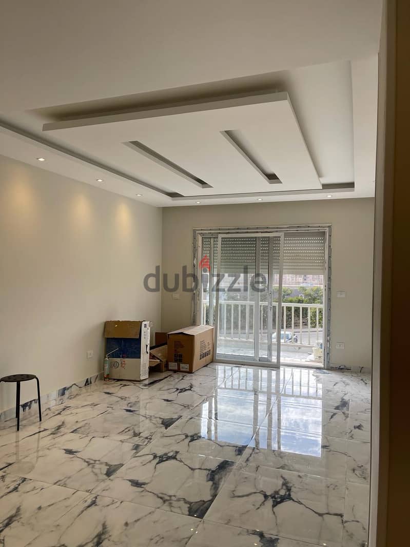 Studio 100m for rent in Hyde Park New cairo kitchen and ac's 3