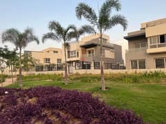 Townhouse villa for sale in installments in Amazing Location, Fifth Settlement Hyde Park 0