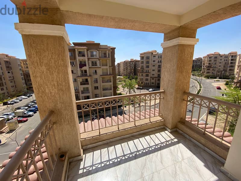 Apartment for sale in Madinaty, 105 meters in B2, extra super luxury finishes, distinctive floor 3