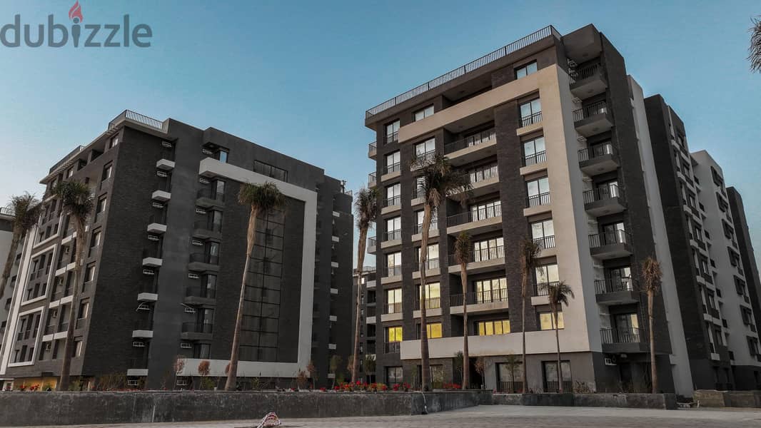 Immediate receipt of a 205 sqm apartment in Castle Landmark Compound in the Administrative Capital in R7, with a 10% down payment over 10 years. 1