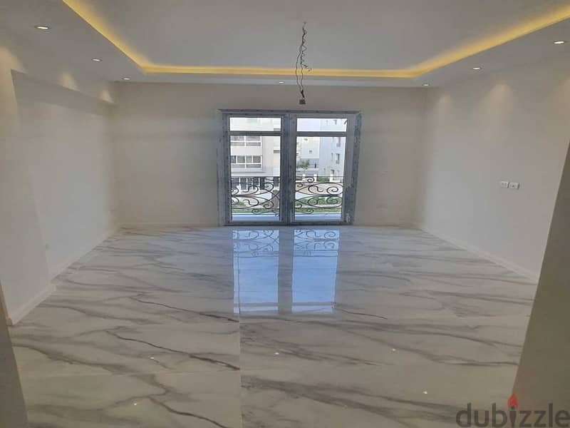 apartment for sale at hyde park new cairo | prime location | fully finished with Ac`s 1
