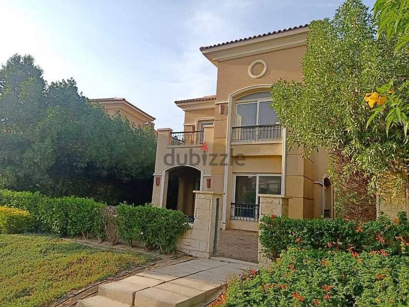 300 sqm villa with open view for sale in New Cairo in installments 4