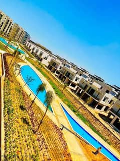 Apartment for sale, immediate receipt, in Sun Capital Compound in the heart of 6th October, next to Mall of Egypt