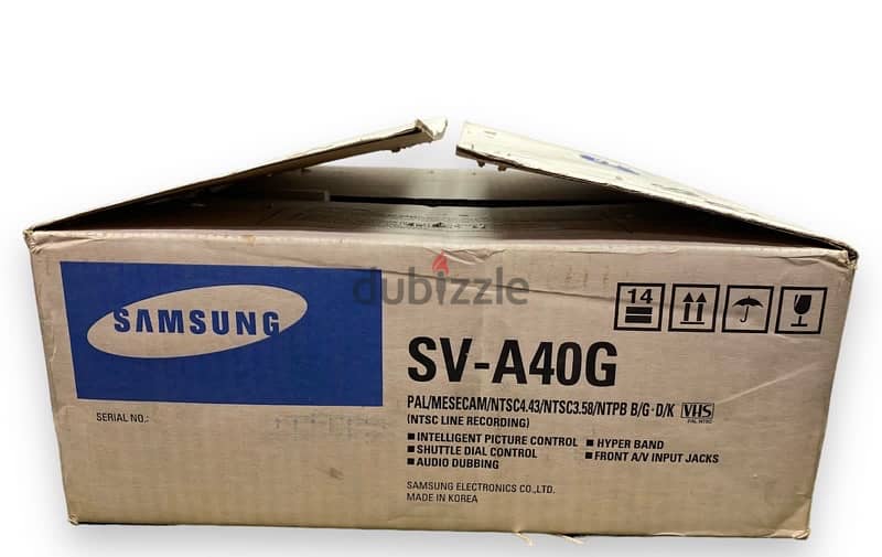 للبيع / جهاز فيديو VHS سامسونج جديد Samsung video cassette 17