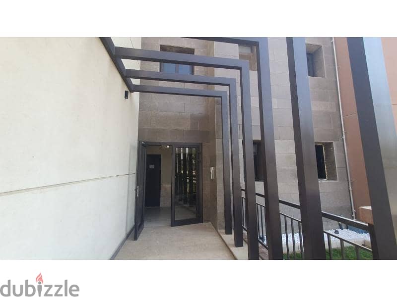 Delivered Penthouse in District 5 New Cairo 3