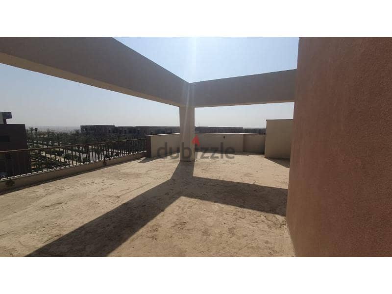 Delivered Penthouse in District 5 New Cairo 5