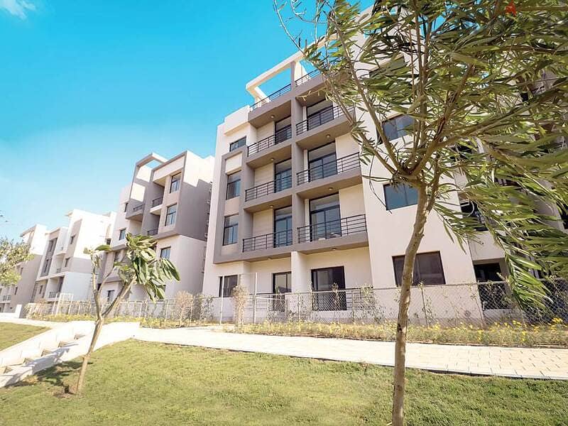 Ultra Super Lux  hotel apartment with air conditioners for sale at less than the company price in the Elmarasem fifth square compound, Al Maras 11