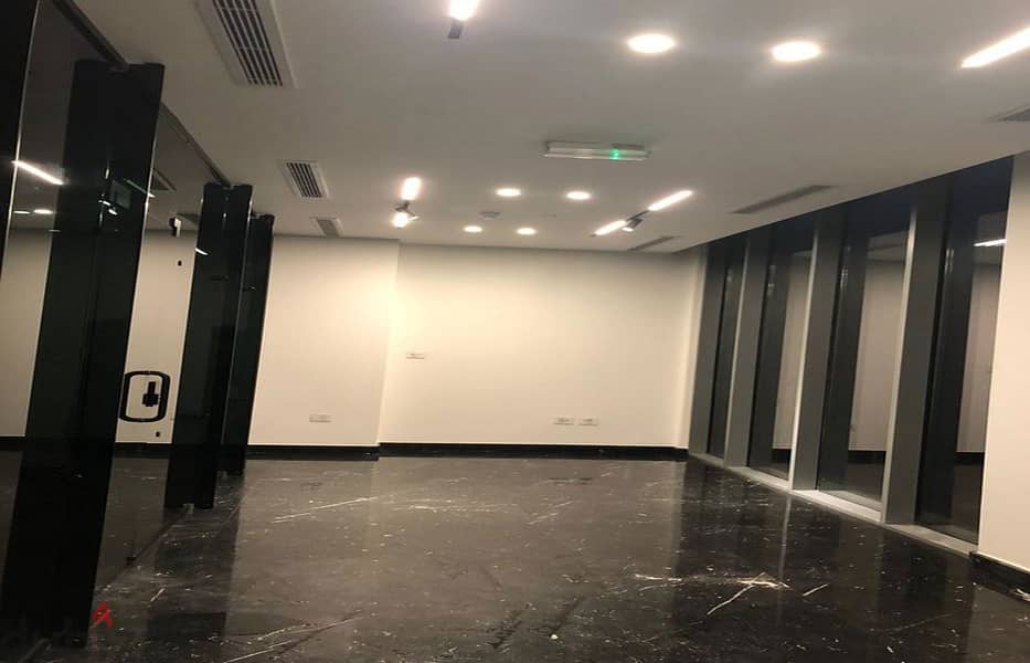 Space office 141 M  for rent at Cairo festival city 3