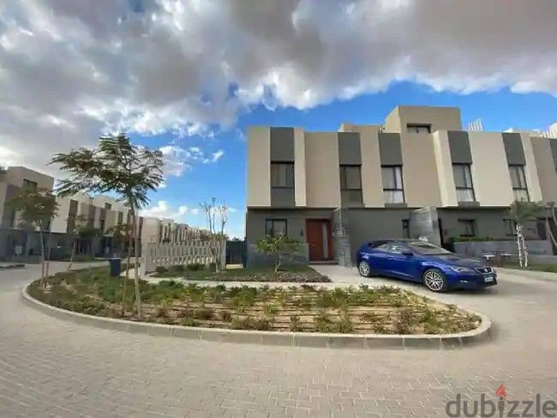 Fully finished Town house 242 m with AC's and Kitchen for rent at Al Burouj 3