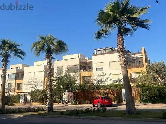 Resale City Villa Very Prime Location in Westown Sodic - Ready To Move 4
