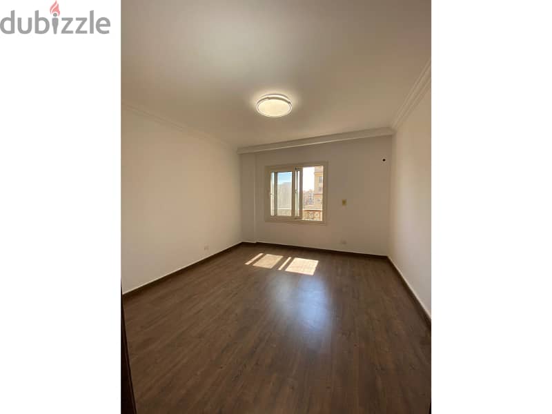 apartment for sale 105m fourth floor 3 rooms 4