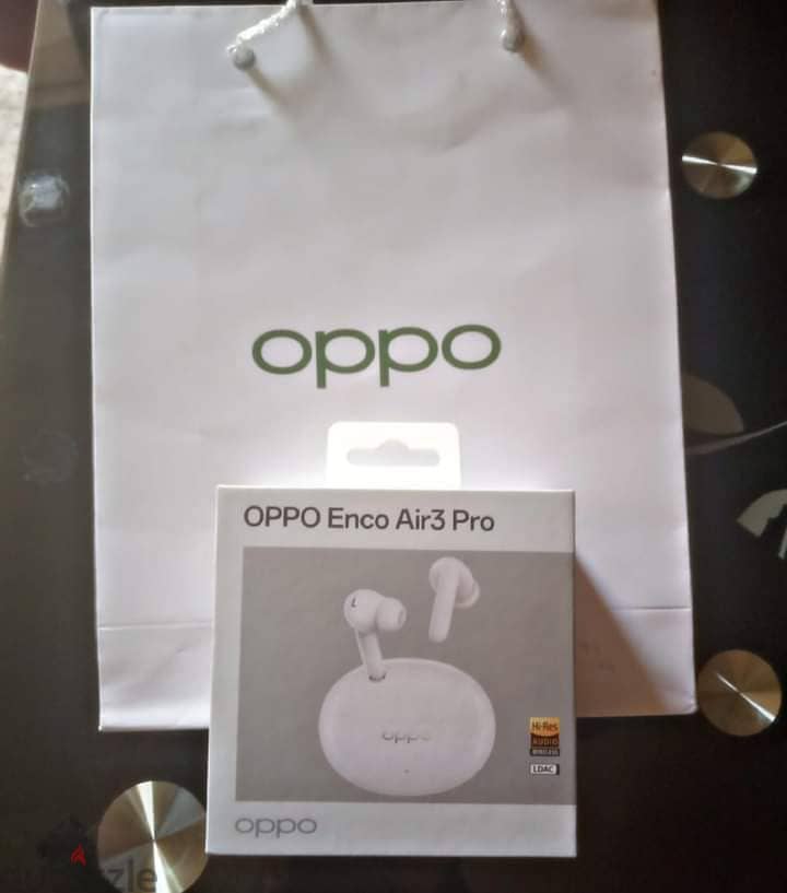 ايربودز Oppo air 3 pro . . . . ذكاء اصطناعي 4