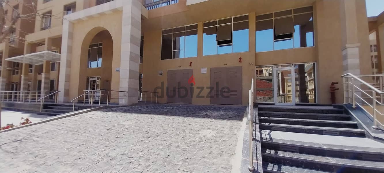 ready to move apartment 144 sqm finished with kitchen and air conditioners in a location in Al Maqsad a view of an iconic tower next to madinaty o 4