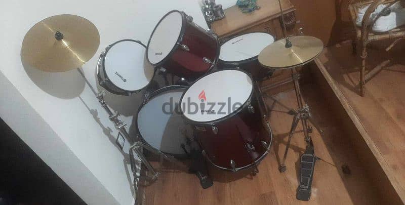 Acoustic Drums Yamaha 4