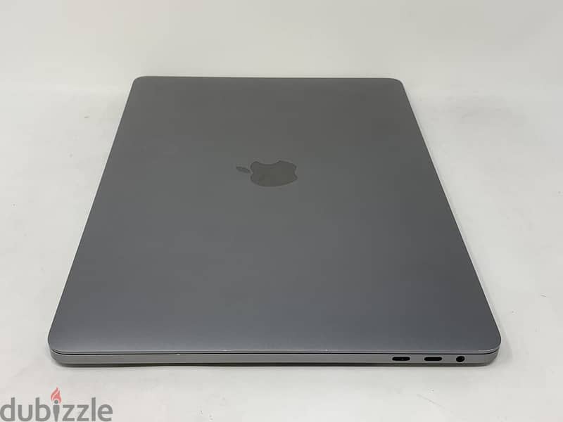 MacBook Pro 2019 Touch Bar Space Gray 2.4GHz i5 16GB 256GB SSD 4