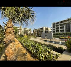 Ultra super lux Apartment 210 M  with AC'S &Semi furnished  very prime location El Banafseg New Cairo