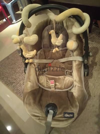 Car Seat Chicco كرسي عربية