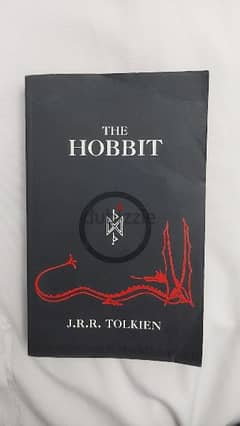 كتاب The Hobbit للبيع