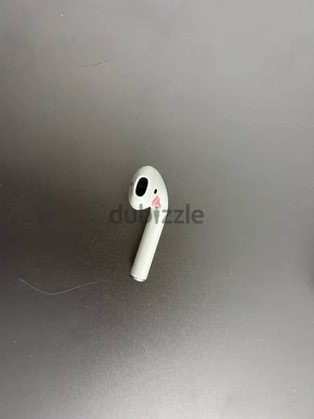 AirPods 2nd generation with only lift pod 1