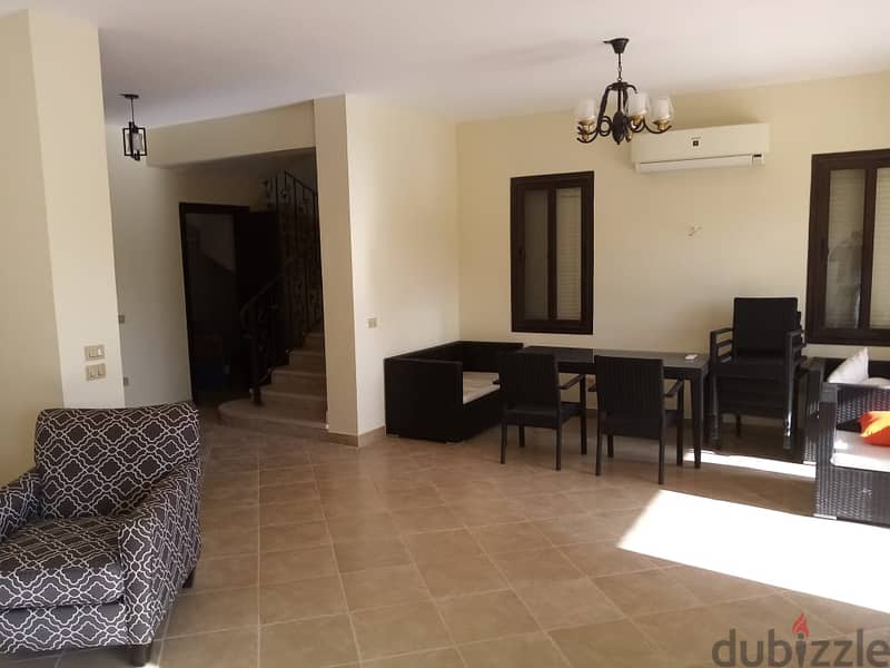 Villa for Resale standalone on golf directly next to the fountain, prime location in Sokhna with furniture and appliances 1