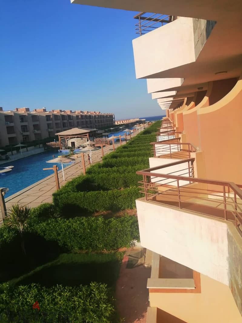 Chalet for Resale in Ain Sokhna, first floor, overlooking the sea and a swimming pool with furniture and appliances 3