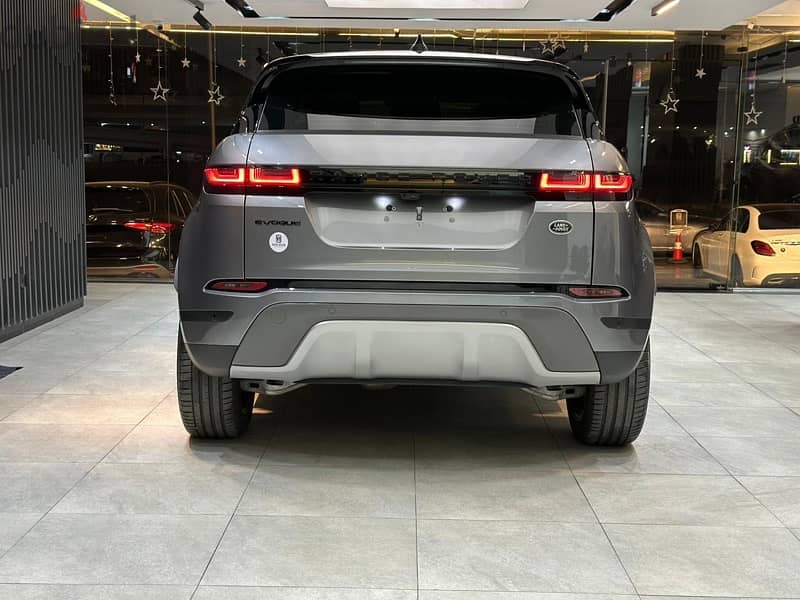 Range Rover Evouqe 2023 4