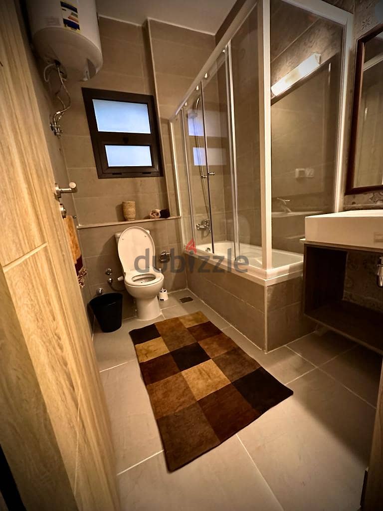 Fully-furnished apartment  160 for rent  ultra super lux in prime location Fifth Square El Marasem New Cairo 9