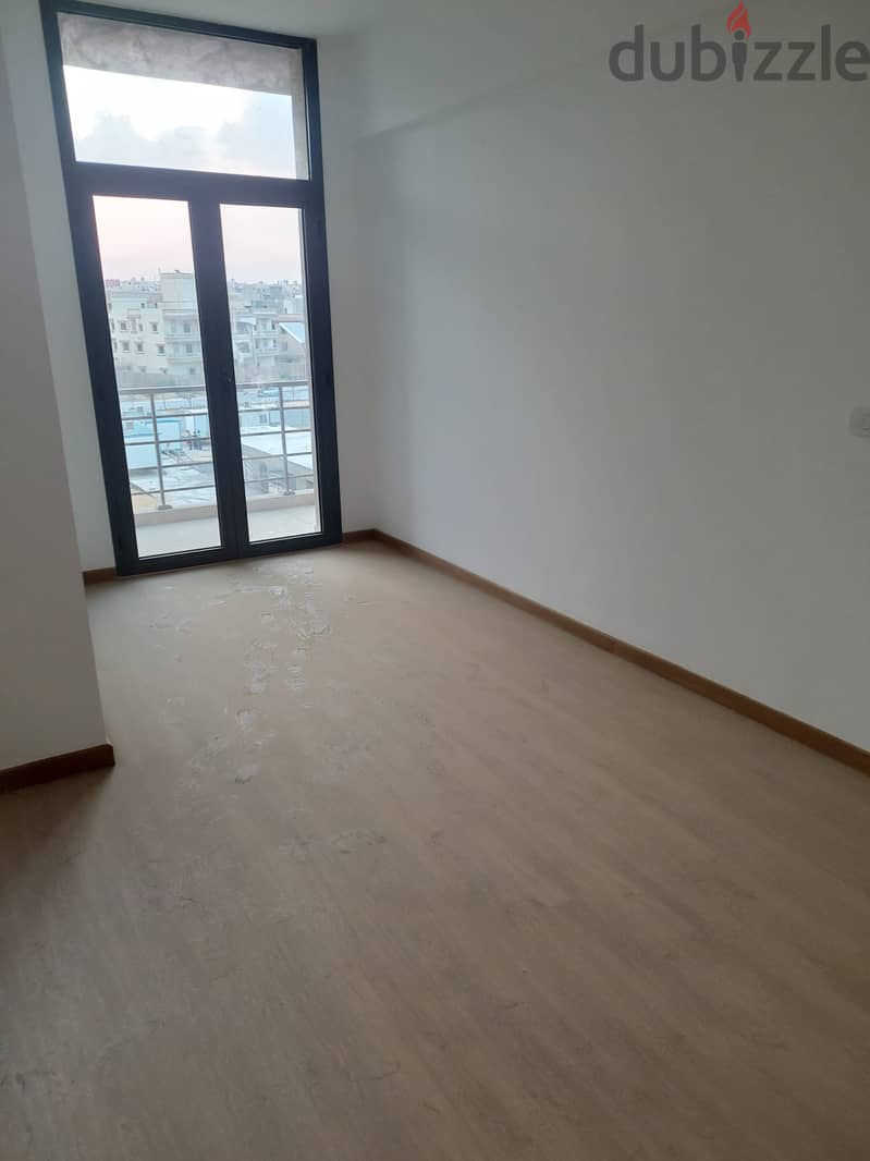 Finished apartment with Air-conditioners ,Distinctive finishing, 160 meters, with indoor garage, in Marasem 16