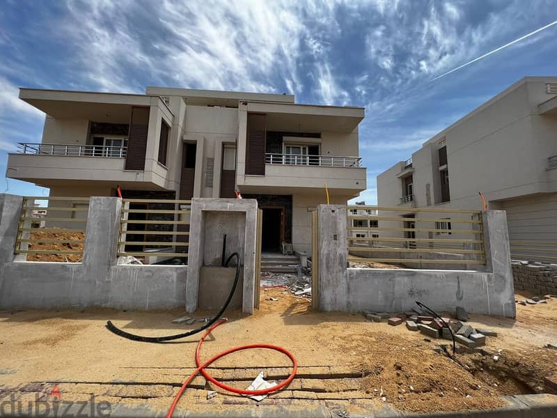 Twin house for sale in Vivens Compound, Shorouk, Arab Contractors, immediate receipt, 390 m 1