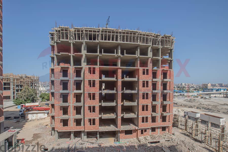 Own your apartment in Sawary Compound with open views of the landscape 10