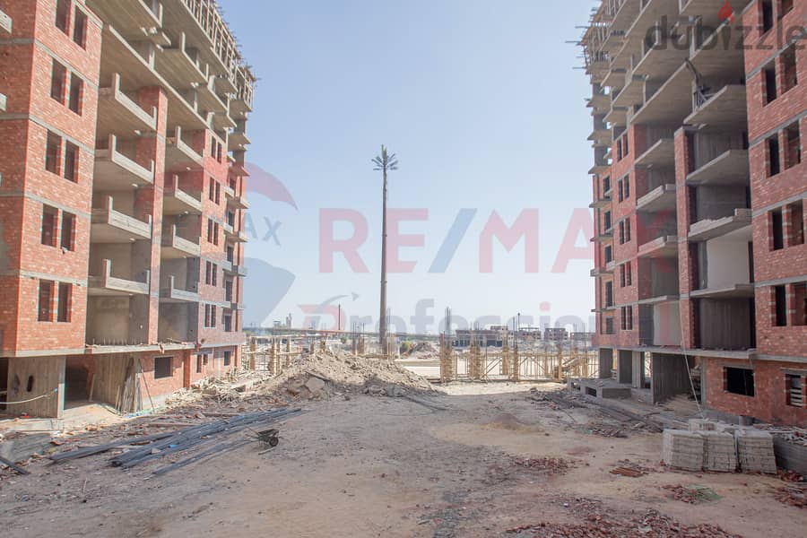 Own your apartment in Sawary Compound with open views of the landscape 13