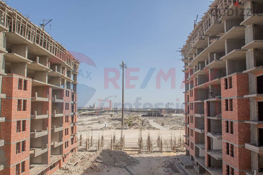 Own your apartment in Sawary Compound with open views of the landscape 27