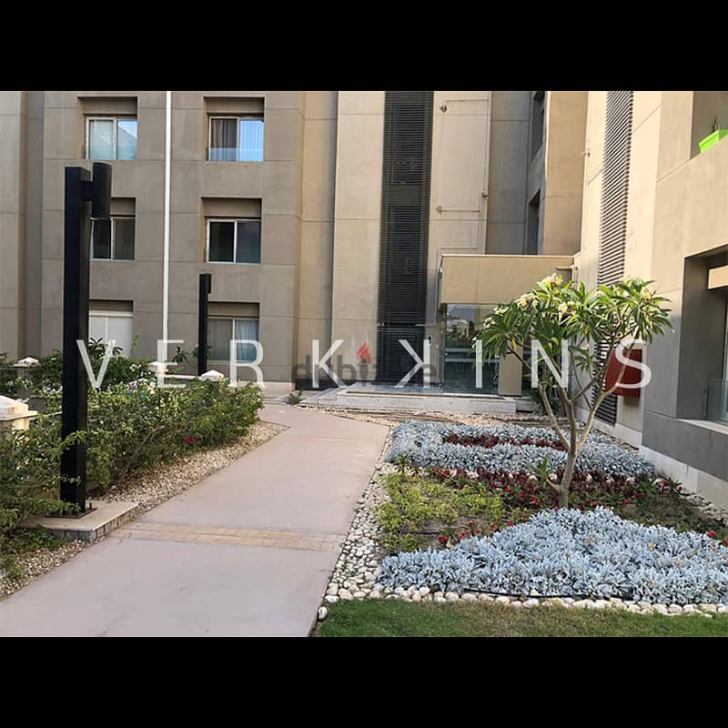 STUDIO FOR RENT IN 5TH SETTLEMENT PALM HILLS 89 SQM SUPER LUX FINISHING 4