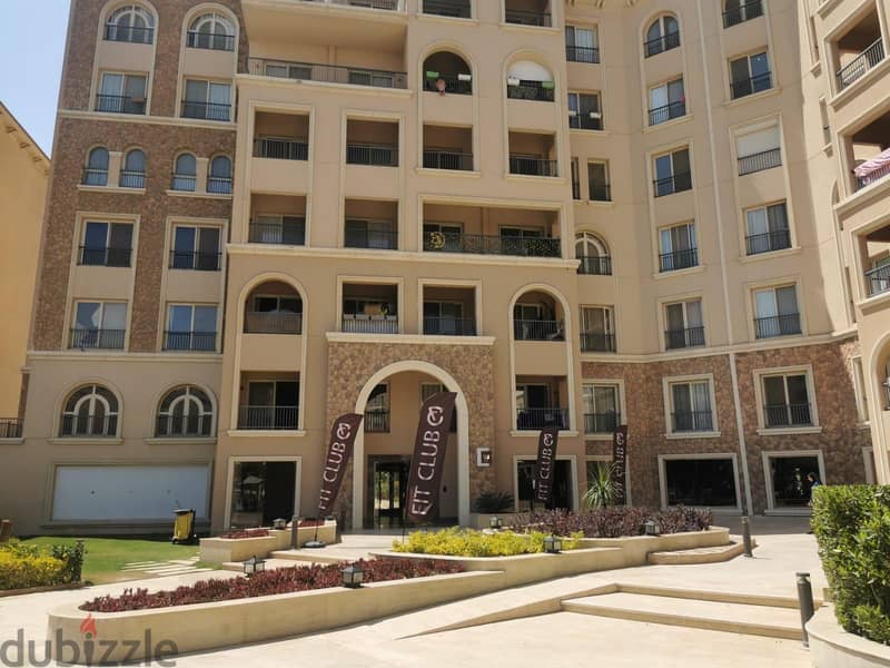 شقة أرضي للبيع في 90 أفينيو التجمع الخامس كاملة التشطيب تطل على لاند سكيب وحمام السباحة  90 Avenue New Cairo 1