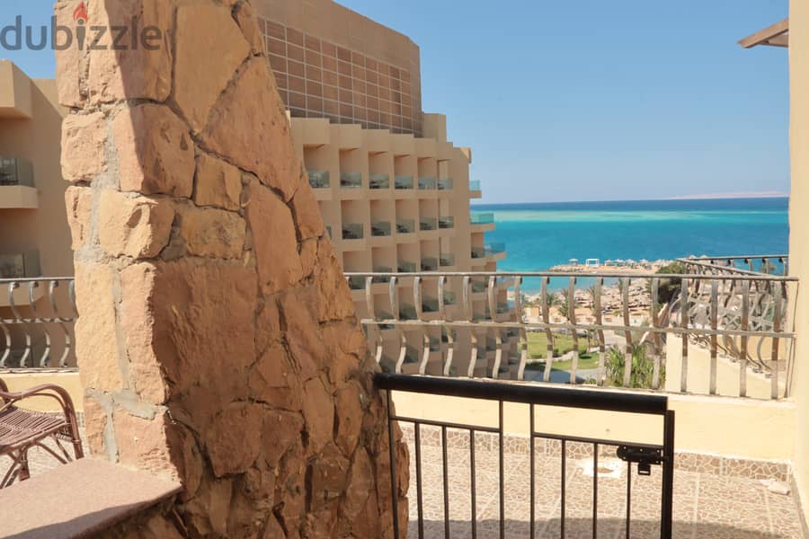 why you are going farway with us - Private beach - Restaurants - Cafés  - Hurghada 7
