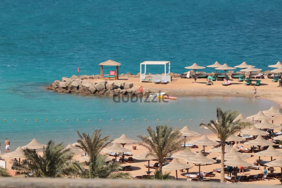 why you are going farway with us - Private beach - Restaurants - Cafés  - Hurghada 8
