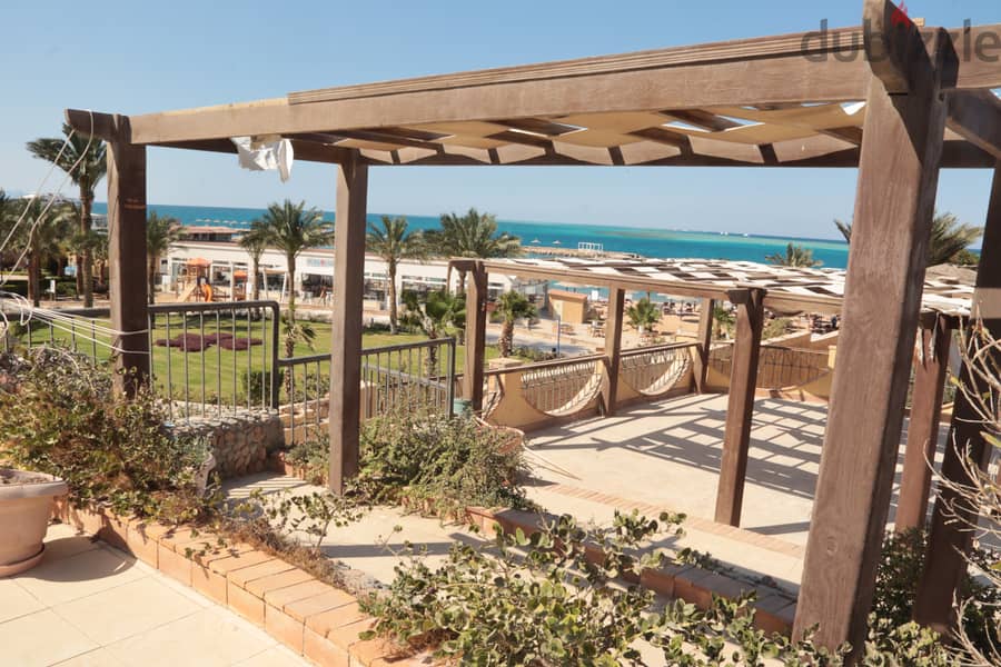 why you are going farway with us - Private beach - Restaurants - Cafés  - Hurghada 13