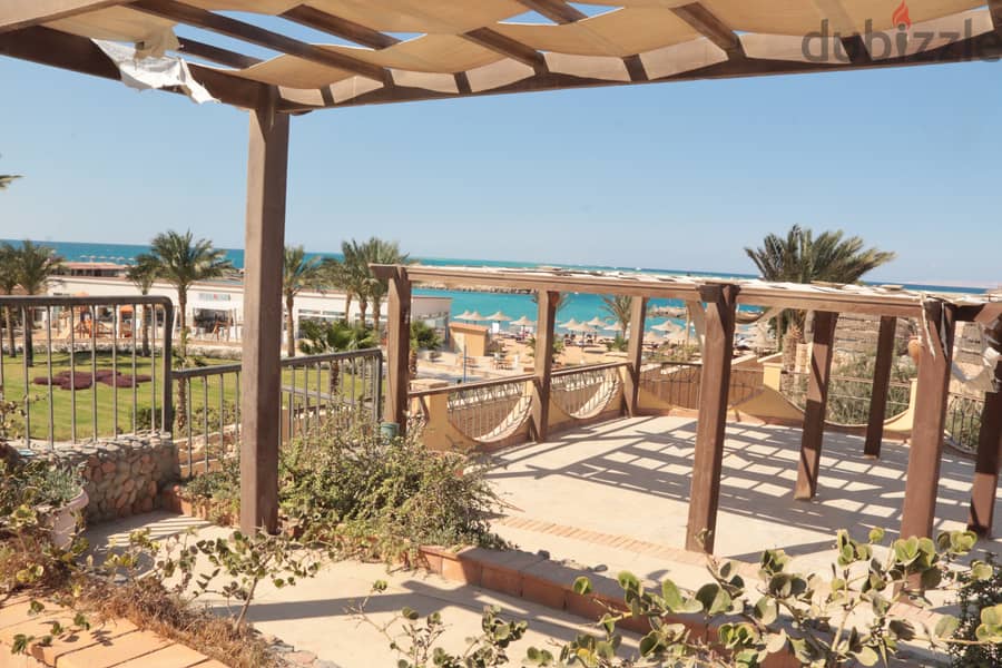 why you are going farway with us - Private beach - Restaurants - Cafés  - Hurghada 15