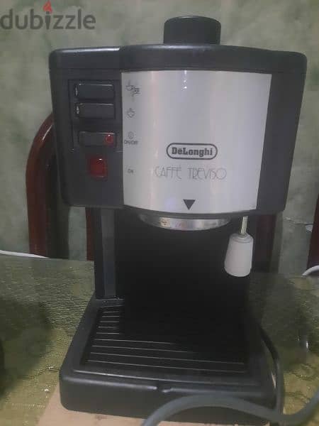espresso machine  ماكينة قهوة اسبريسسو تعمل بكفاءة 1