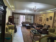 الشقة غير مجروحةمطل كورنيش لوران  فيو  للبحر غرفتين نوم  مطل قصر منصور