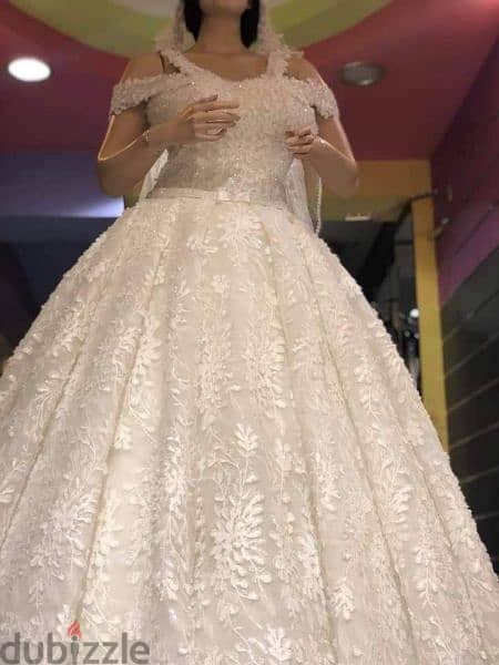 فستان زفاف استخدام اول مرة تم تقفيله بالكامل هاند ميد 3