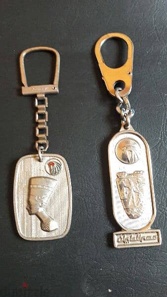 طقم دبابيس مصر للطيران من النوادر قديم egyptair vintage pin 1