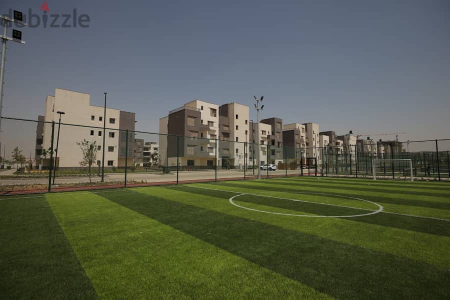 Ready to move 224m apartment with installments in District 5 New Cairo  شقة للبيع 224م جاهزة للاستلام باقساط  في ديستركت 5 التجمع الخامس 1