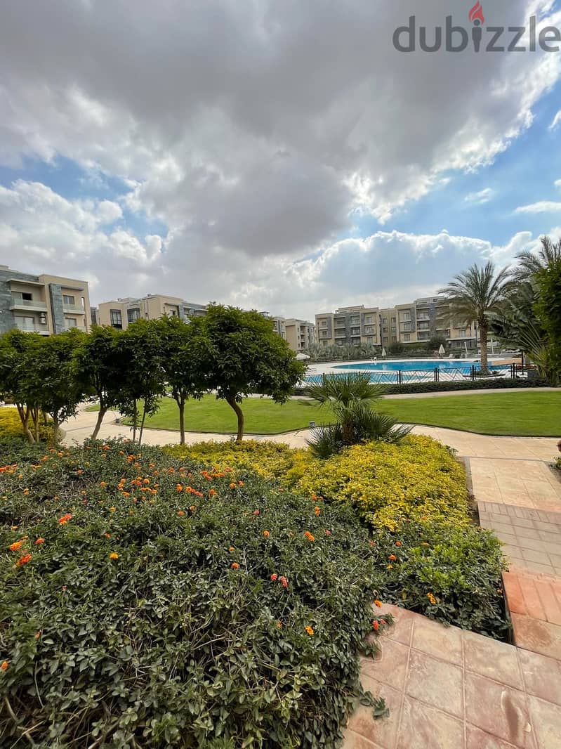 Apartment 185m with garden for sale in galleria moon valley Prime location 5