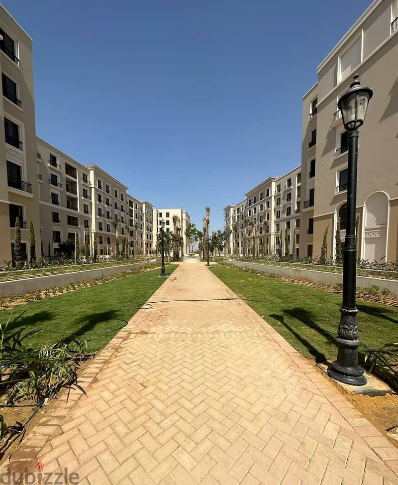 شقة للبيع 164 متر في الشيخ زايد امام هايبر متشطبة بالتكيفات متاح تقسيط يصل الي 7 سنوات 2