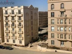 Apartment Wit Garden In Hyde Park New Cairo